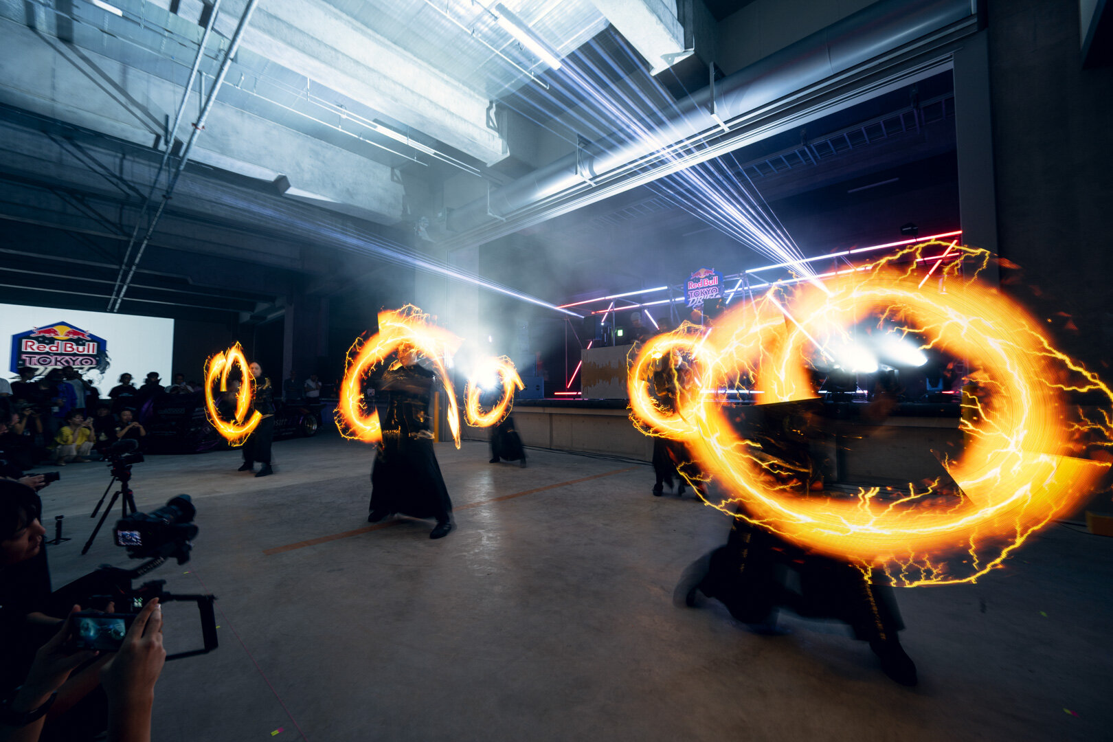 https://www.poi-lab.com/image/20251004_RedBull_TOKYO-DRIFT-27.jpg